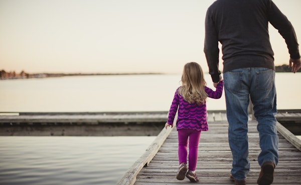 No, Most Dads Are <em>Not</em> Shiftless, Sexist Slouches