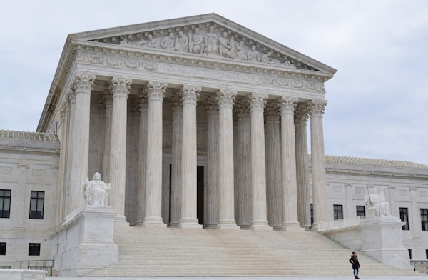 Lessons in Success and Happiness From Ruth Bader Ginsburg and Amy Coney Barrett